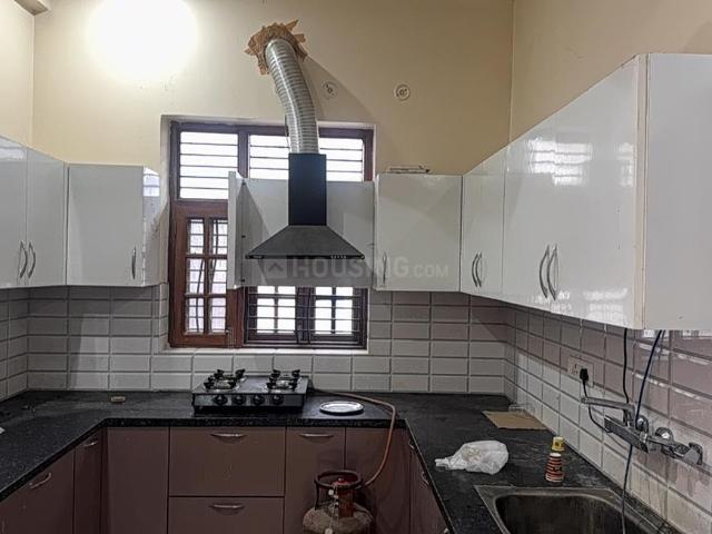 2 BHK Independent Builder Floor in Shivaji Puram for rent Lucknow. The reference number is 19099081