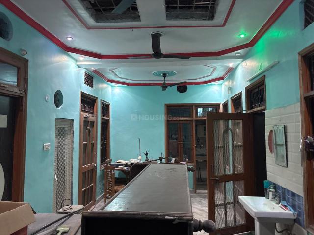 2 BHK Independent Builder Floor in Shyam Nagar for rent Kanpur. The reference number is 18909834