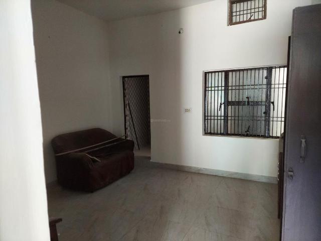 2 BHK Independent Builder Floor in Sikandra for rent Agra. The reference number is 7873780