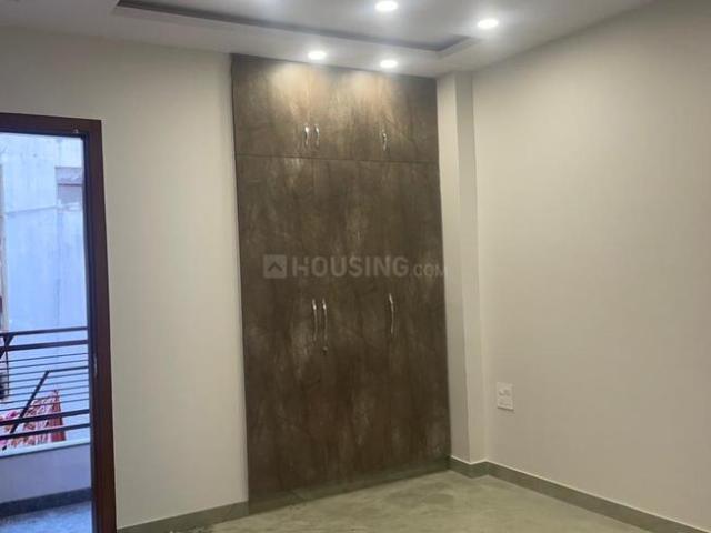 2 BHK Independent Builder Floor in Tagore Garden Extension for rent New Delhi. The reference number is 20122170