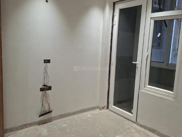 2 BHK Independent Builder Floor in Tagore Garden Extension for resale New Delhi. The reference number is 19654812