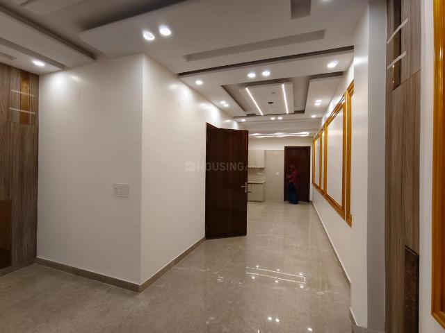 2 BHK Independent Builder Floor in Tilak Nagar for rent New Delhi. The reference number is 19542193