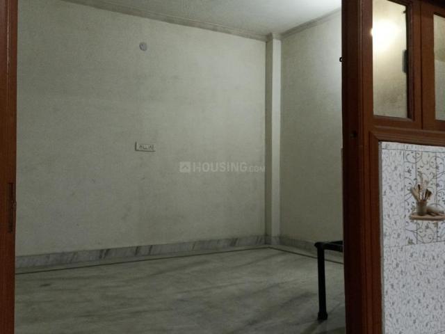 2 BHK Independent Builder Floor in Transit Camp for rent New Delhi. The reference number is 20858271