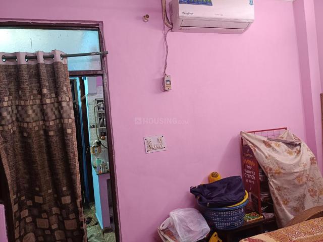 2 BHK Independent Builder Floor in Tri Nagar for resale New Delhi. The reference number is 20679042