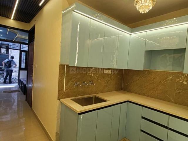 2 BHK Independent Builder Floor in Uttam Nagar for rent New Delhi. The reference number is 17067029