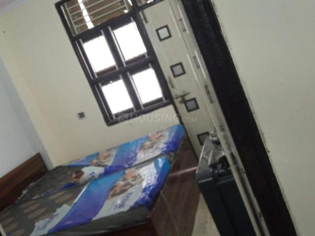 2 BHK Independent Builder Floor in Uttam Nagar for rent New Delhi. The reference number is 18641121