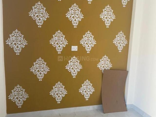 2 BHK Independent Builder Floor in Uttam Nagar for rent New Delhi. The reference number is 20086994