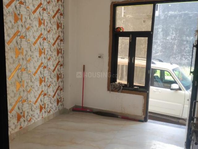2 BHK Independent Builder Floor in Uttam Nagar for resale New Delhi. The reference number is 12062157
