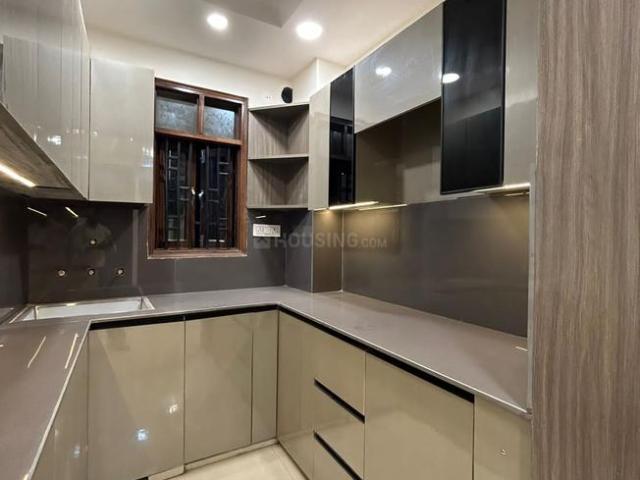 2 BHK Independent Builder Floor in Uttam Nagar for resale New Delhi. The reference number is 20429364