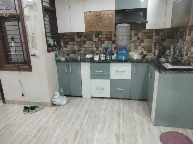 2 BHK Independent Builder Floor in Uttam Nagar for resale New Delhi. The reference number is 20437472
