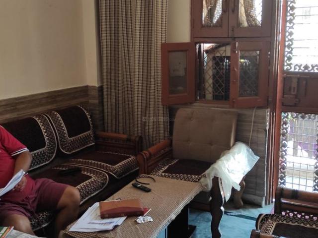 2 BHK Independent Builder Floor in Uttam Nagar for resale New Delhi. The reference number is 9990768