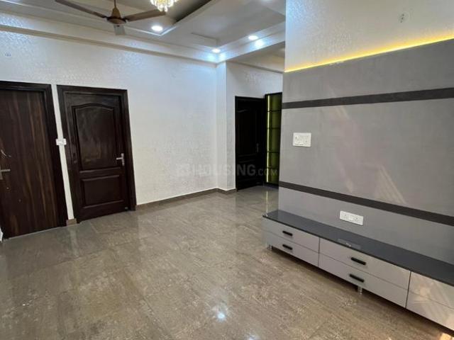2 BHK Independent Builder Floor in Vaishali for resale Ghaziabad. The reference number is 16805955
