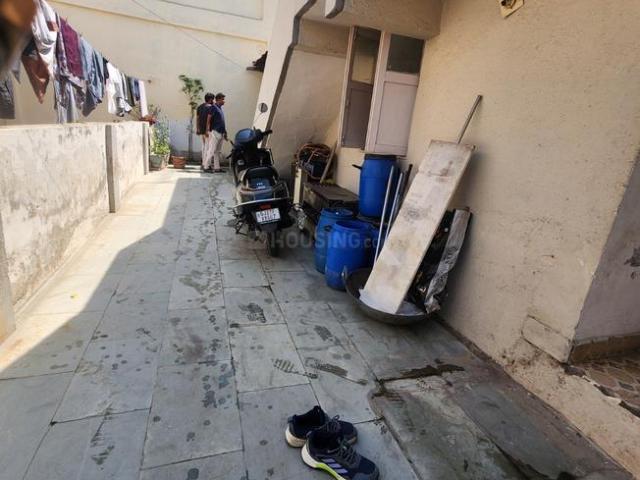 2 BHK Independent Builder Floor in Vastral for resale Ahmedabad. The reference number is 19728282