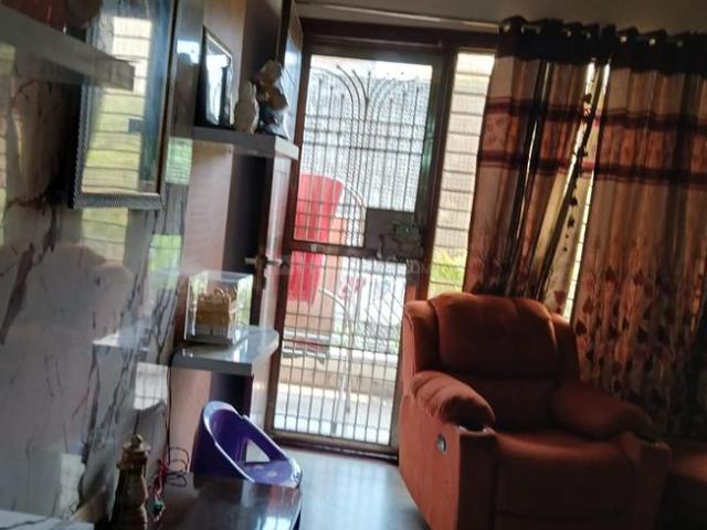 2 BHK Independent Builder Floor in Vasundhara for resale Ghaziabad. The reference number is 18162723