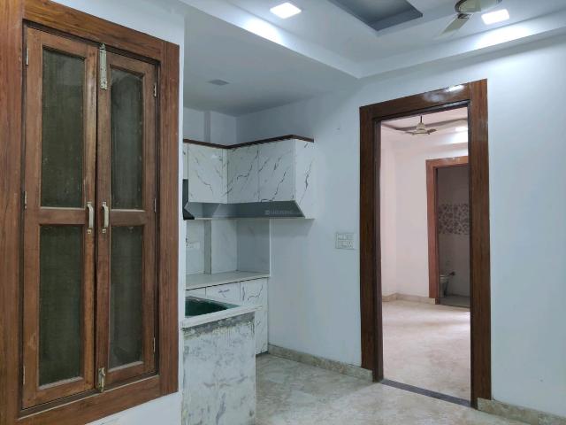 2 BHK Independent Builder Floor in Vasundhara for resale Ghaziabad. The reference number is 19271741