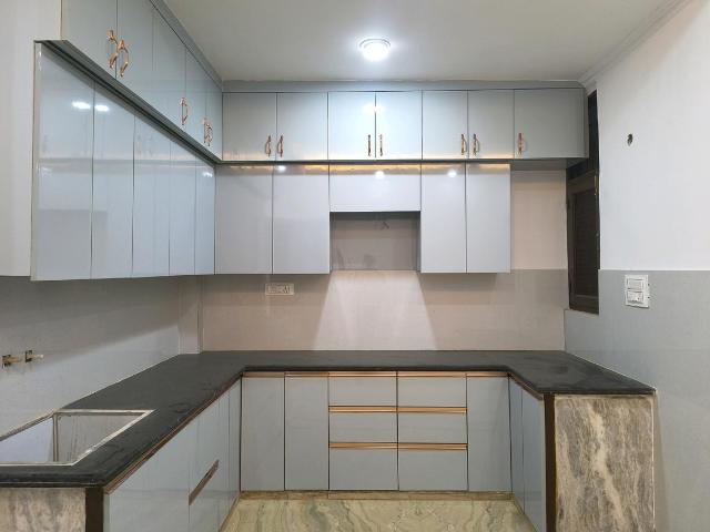 3 BHK Independent Builder Floor in Vasundhara for resale Ghaziabad. The reference number is 20544962