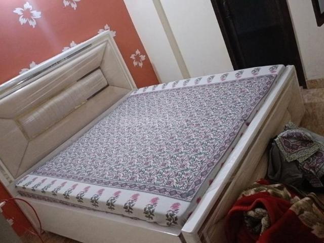 2 BHK Independent Builder Floor in Raispur Village for resale Ghaziabad. The reference number is 20806636