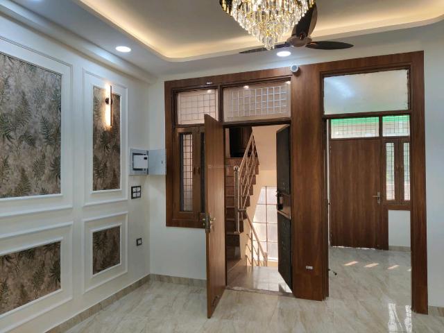 3 BHK Independent Builder Floor in Vasundhara for resale Ghaziabad. The reference number is 20144338