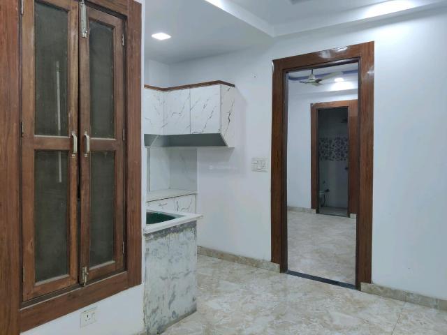 2 BHK Independent Builder Floor in Vasundhara for resale Ghaziabad. The reference number is 20185334