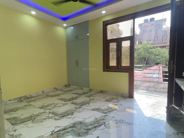 2 BHK Independent Builder Floor in Vasundhara for resale Ghaziabad. The reference number is 20223995
