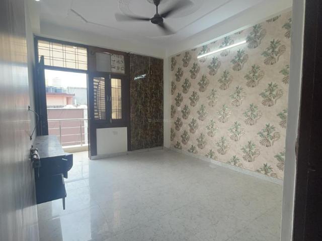 2 BHK Independent Builder Floor in Vasundhara for resale Ghaziabad. The reference number is 20398072