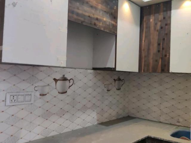 2 BHK Independent Builder Floor in Ved Vihar for resale Ghaziabad. The reference number is 20580658