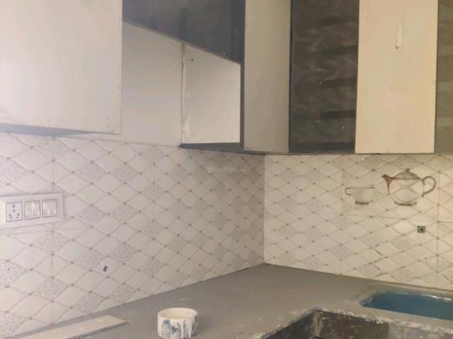 2 BHK Independent Builder Floor in Ved Vihar for resale Ghaziabad. The reference number is 20580688