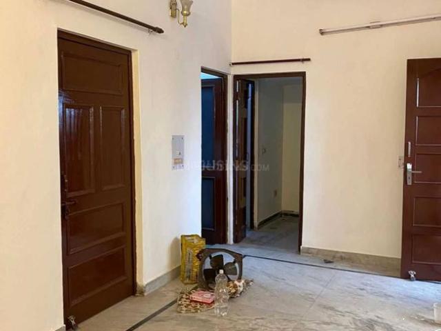 2 BHK Independent Builder Floor in Vikaspuri for rent New Delhi. The reference number is 20257816