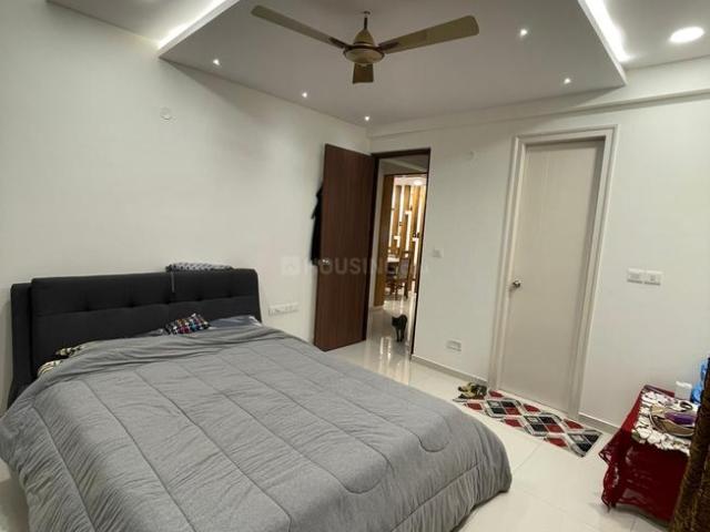2 BHK Independent Builder Floor in Vile Parle West for resale Mumbai. The reference number is 12569653