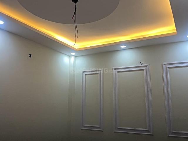2 BHK Independent Builder Floor in Vishnu Garden for resale New Delhi. The reference number is 19596281