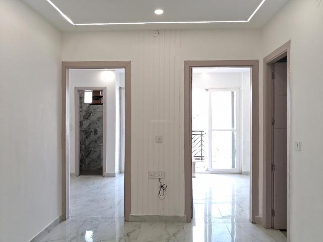 2 BHK Independent Builder Floor in Vishnu Garden for resale New Delhi. The reference number is 20066297