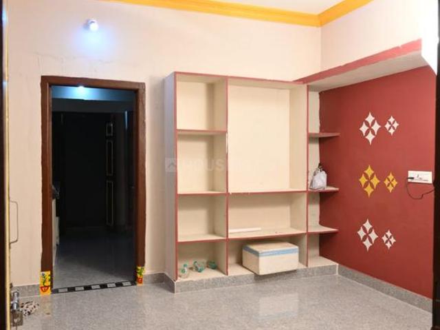 2 BHK Independent House in Tadithota for rent Rajahmundry. The reference number is 20321515