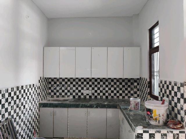 2 BHK Independent House in Talabpur Urf Hathipur for resale NH 24 Ghaziabad. The reference number is 16923969