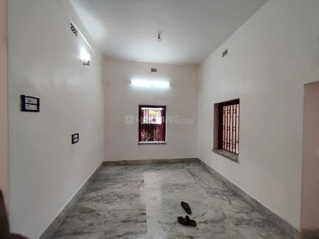 2 BHK Independent House in Paschim Barisha for rent Kolkata. The reference number is 17448505