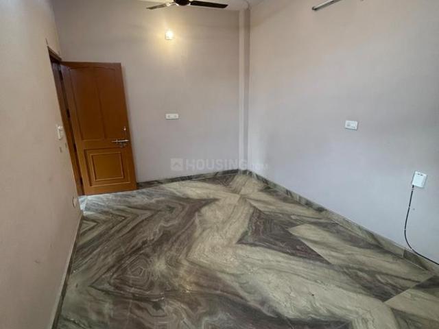 2 BHK Independent House in Tilak Nagar for rent New Delhi. The reference number is 20362604