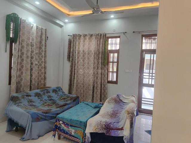 2 BHK Independent House in Triveni Nagar for rent Lucknow. The reference number is 20182322