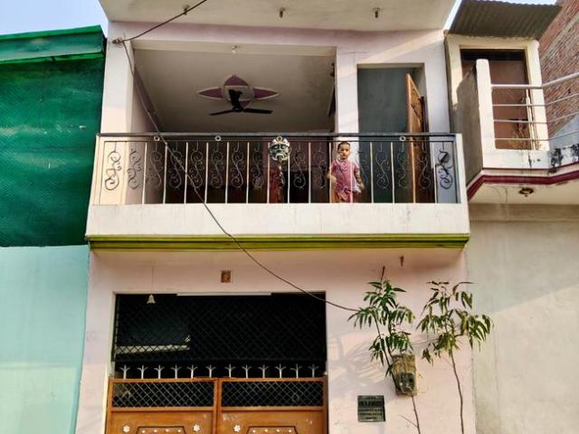 2 BHK Independent House in Yashoda Nagar for rent Kanpur. The reference number is 18778085