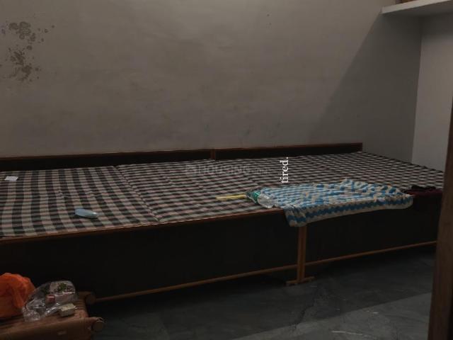 2 BHK Independent House in Aalampura for rent Varanasi. The reference number is 20601113