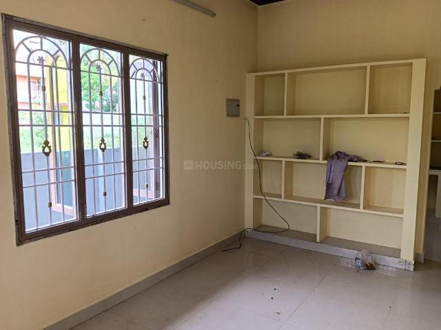 2 BHK Independent House in Adukkamparai for rent Vellore. The reference number is 20378469