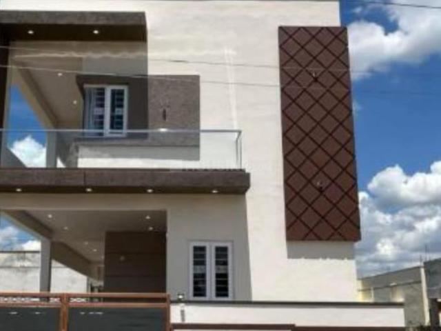 2 BHK Independent House in Avadi for resale Chennai. The reference number is 20010140