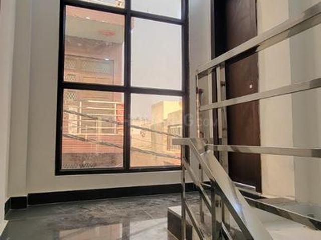2 BHK Independent House in Badusarai for resale New Delhi. The reference number is 18706186