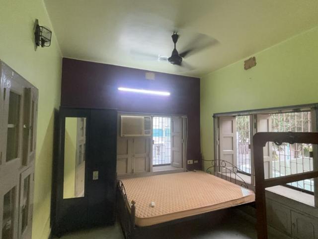2 BHK Independent House in Barisha for rent Kolkata. The reference number is 20324237