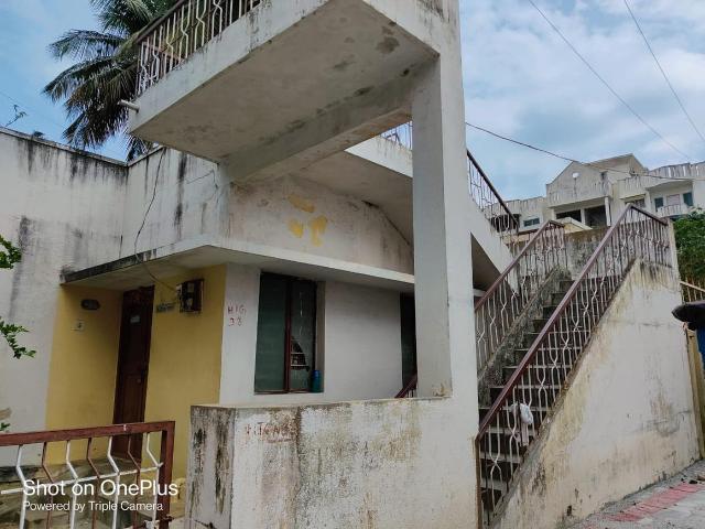 2 BHK Independent House in Basaveshwara Nagar for resale Bangalore West. The reference number is 6101537