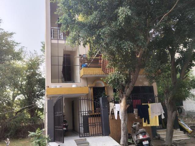 2 BHK Independent House in Beta II for resale Greater Noida. The reference number is 20393448