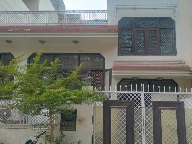 2 BHK Independent House in Beta II Greater Noida for resale Rampur Jagir. The reference number is 16000062