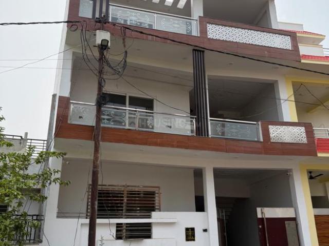 2 BHK Independent House in Bijnor for rent Lucknow. The reference number is 20978758