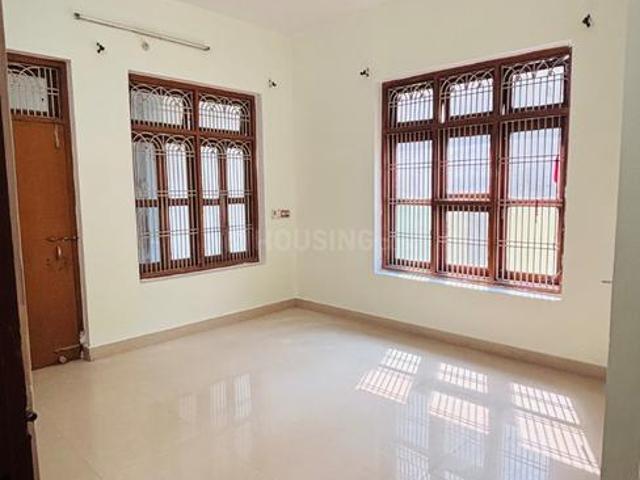 2 BHK Independent House in Chandmari for rent Varanasi. The reference number is 19796240