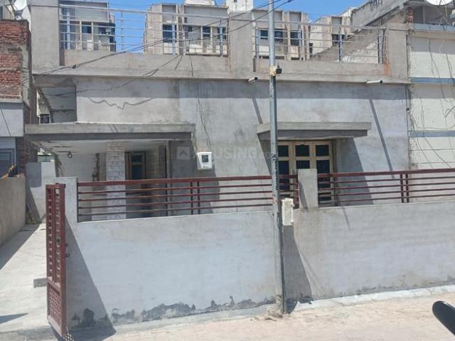 2 BHK Independent House in Chandkheda for resale Ahmedabad. The reference number is 19954592