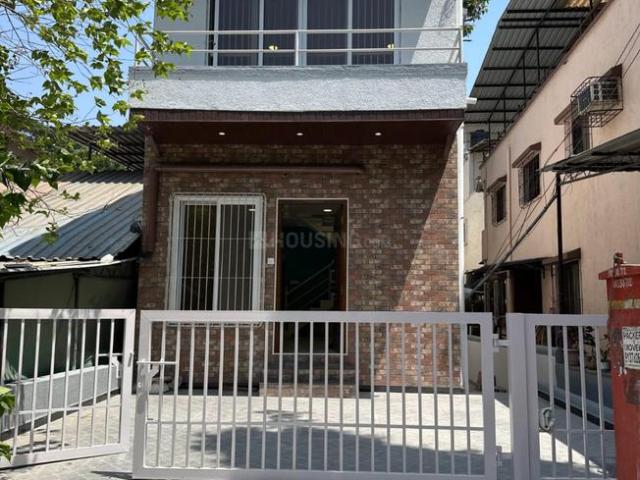 2 BHK Independent House in Chembur for resale Mumbai Harbour. The reference number is 17728091
