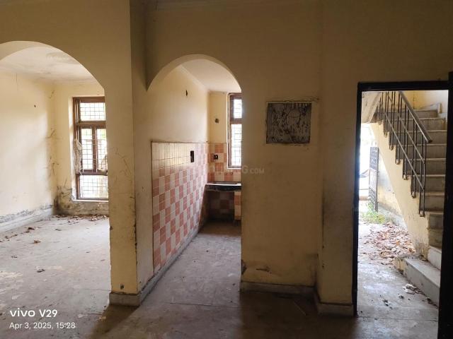2 BHK Independent House in Chi III for resale Greater Noida. The reference number is 20247149